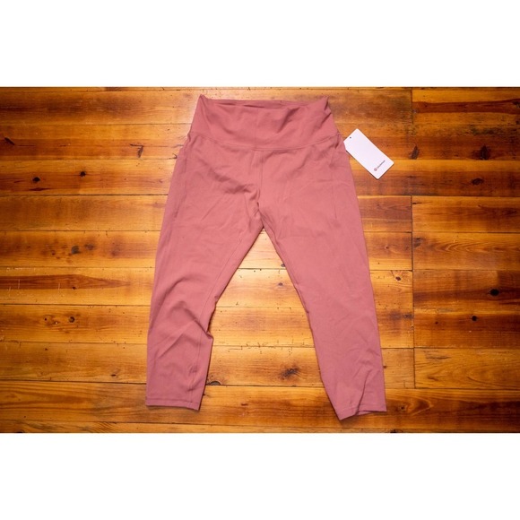 lululemon athletica Pants - 𝅺Lululemon Wunder Train HR Crop 23" w/pockets